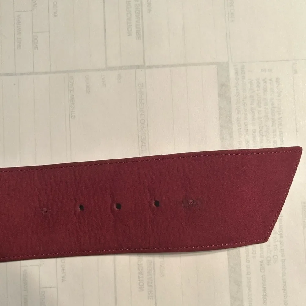 Vintage Christian Dior Burgundy Leather/Suede Belt(Size 70)